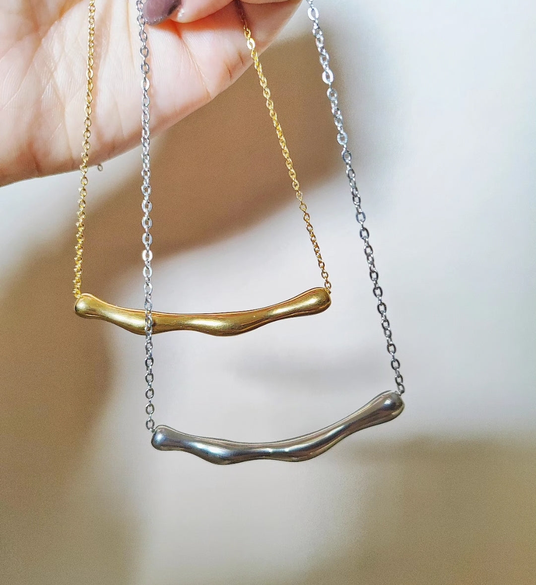 Ατσάλινα κολιέ μπάρα!