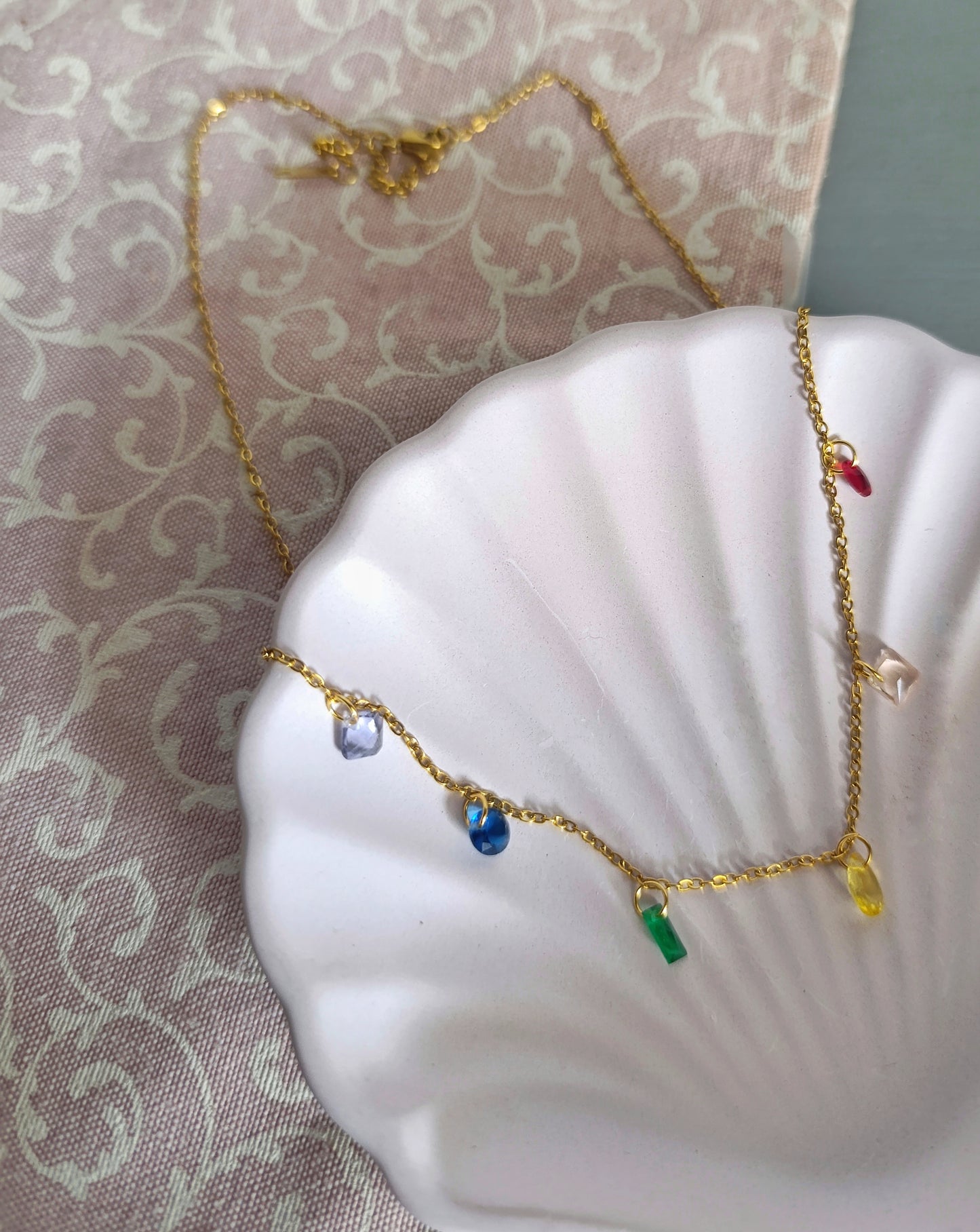 Ατσάλινο κολιέ!