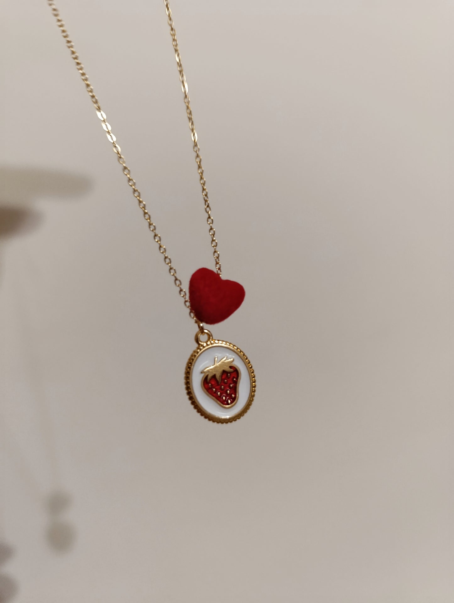 Κολιέ φραουλίτσα!