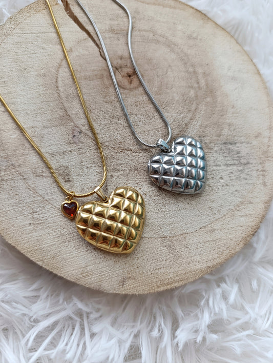 Ατσάλινα κολιέ καρδούλες!