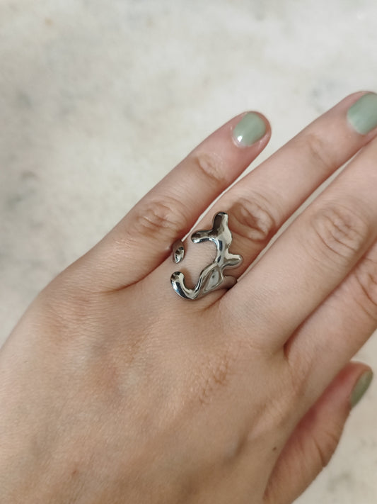 Ατσάλινο δαχτυλίδι!