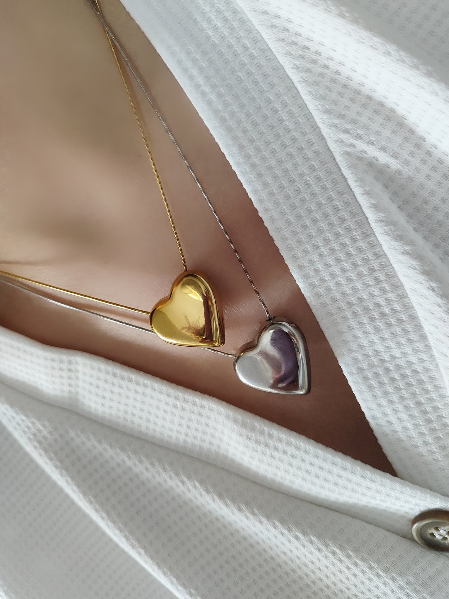 Ατσάλινα κολιέ!