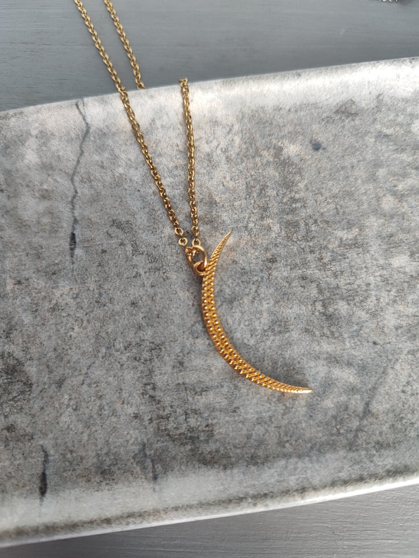 Ατσάλινα κολιέ