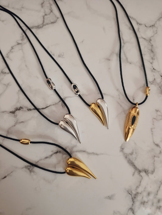 Κολιέ κορδόνι!