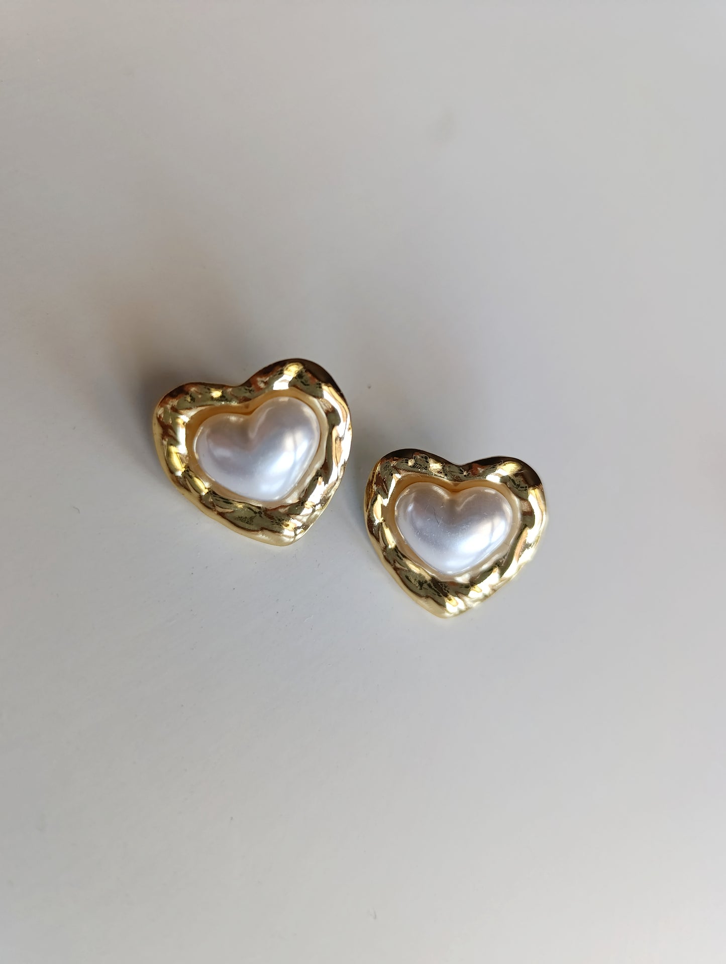 Ατσάλινα σκουλαρίκια!