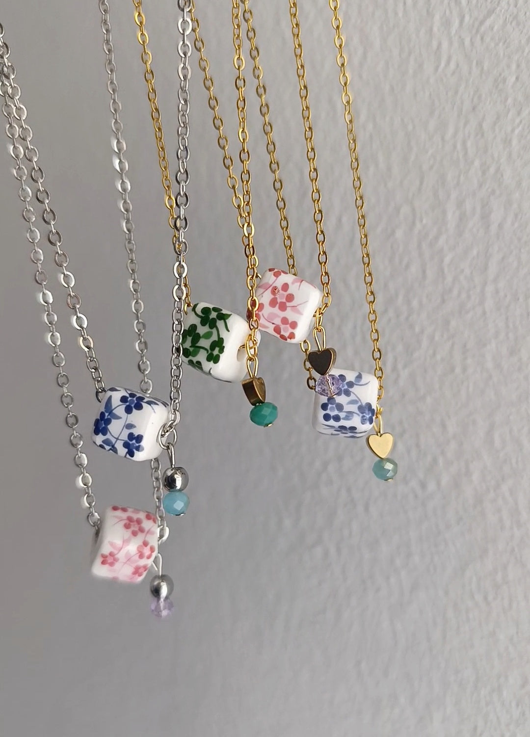 Ατσάλινο κολιέ κύβος!