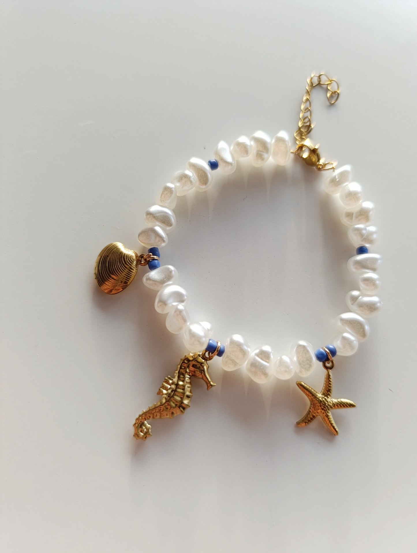 Χειροποίητα βραχιόλια!