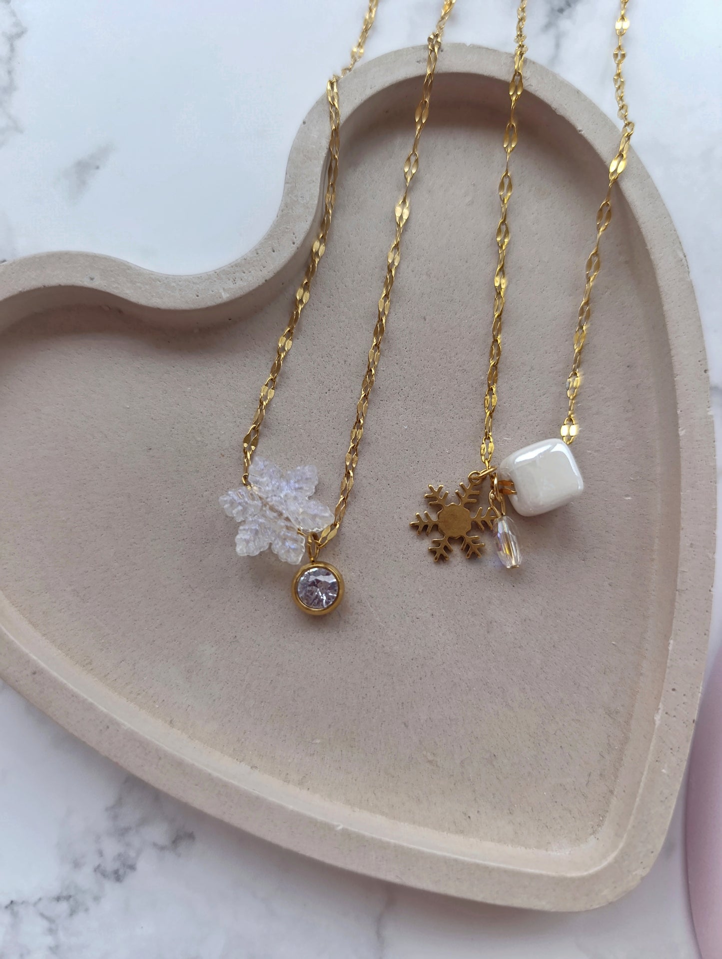 Ατσάλινο κολιέ χιονονιφάδα!