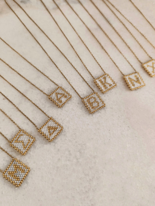 Ατσάλινο κολιέ μονόγραμμα!