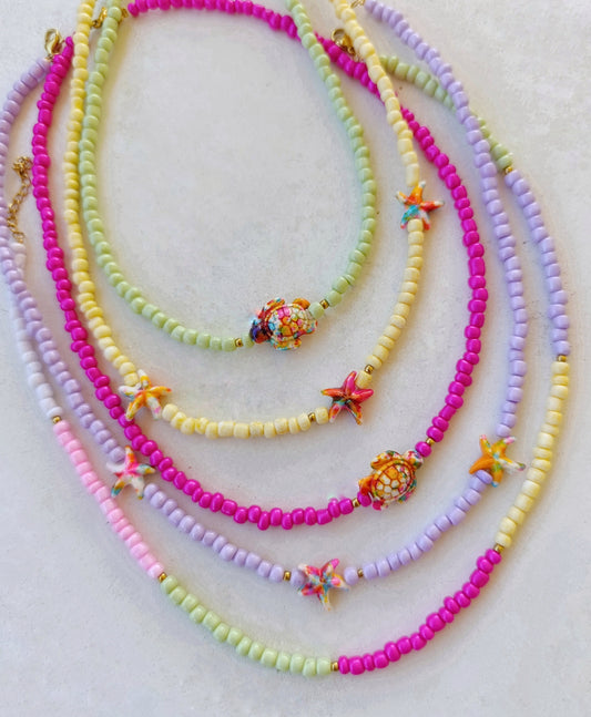 Πολύχρωμα κολιέ!