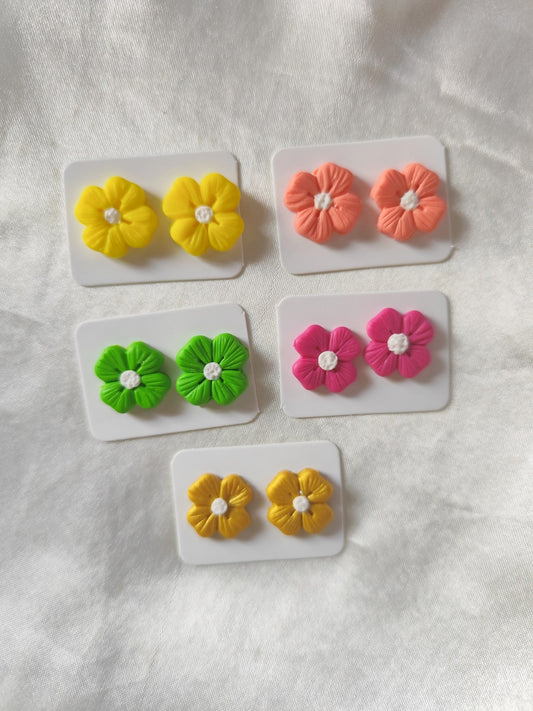 Χειροποίητα σκουλαρίκια!