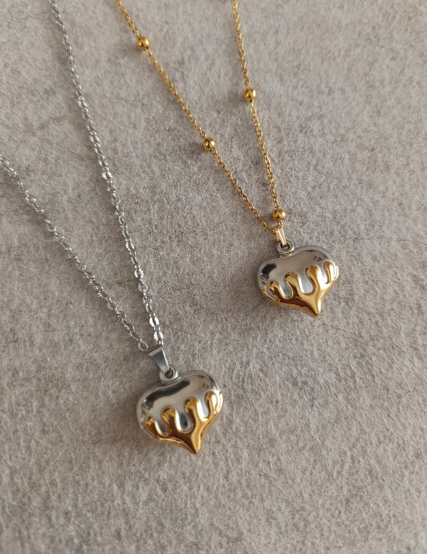 Ατσάλινα κολιέ!